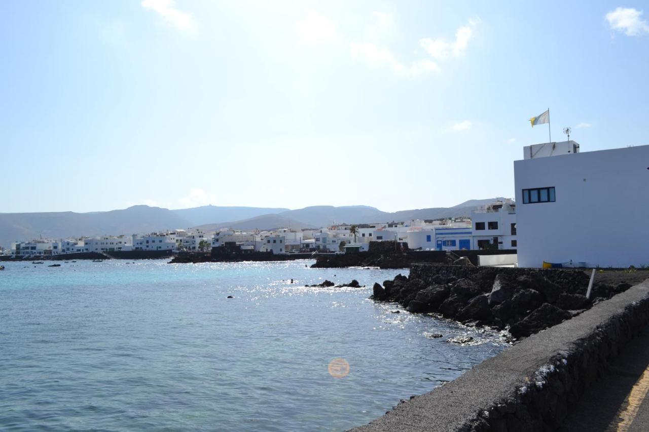 Casa Carmen Apartment Punta Mujeres Екстериор снимка