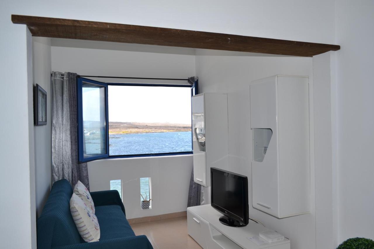 Casa Carmen Apartment Punta Mujeres Екстериор снимка